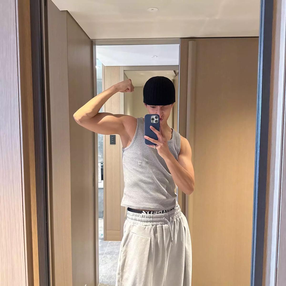 Dokyeom thumbnail