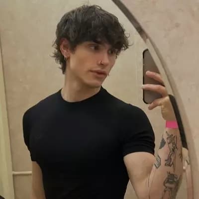 Éris Scarlett thumbnail