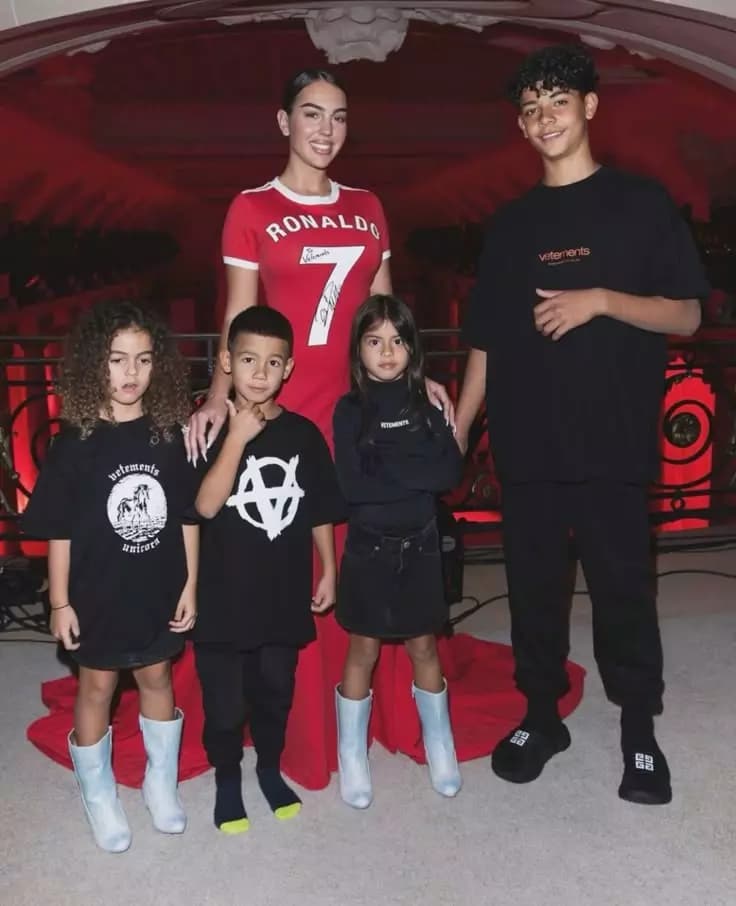 Cristiano jr thumbnail