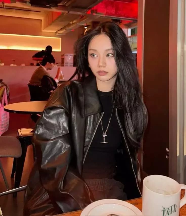 Lee Hyeri thumbnail