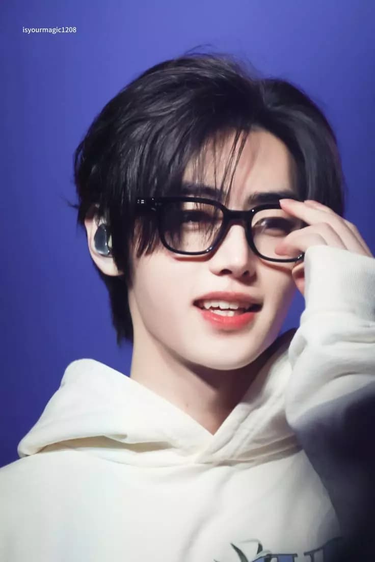 Sunghoon  thumbnail