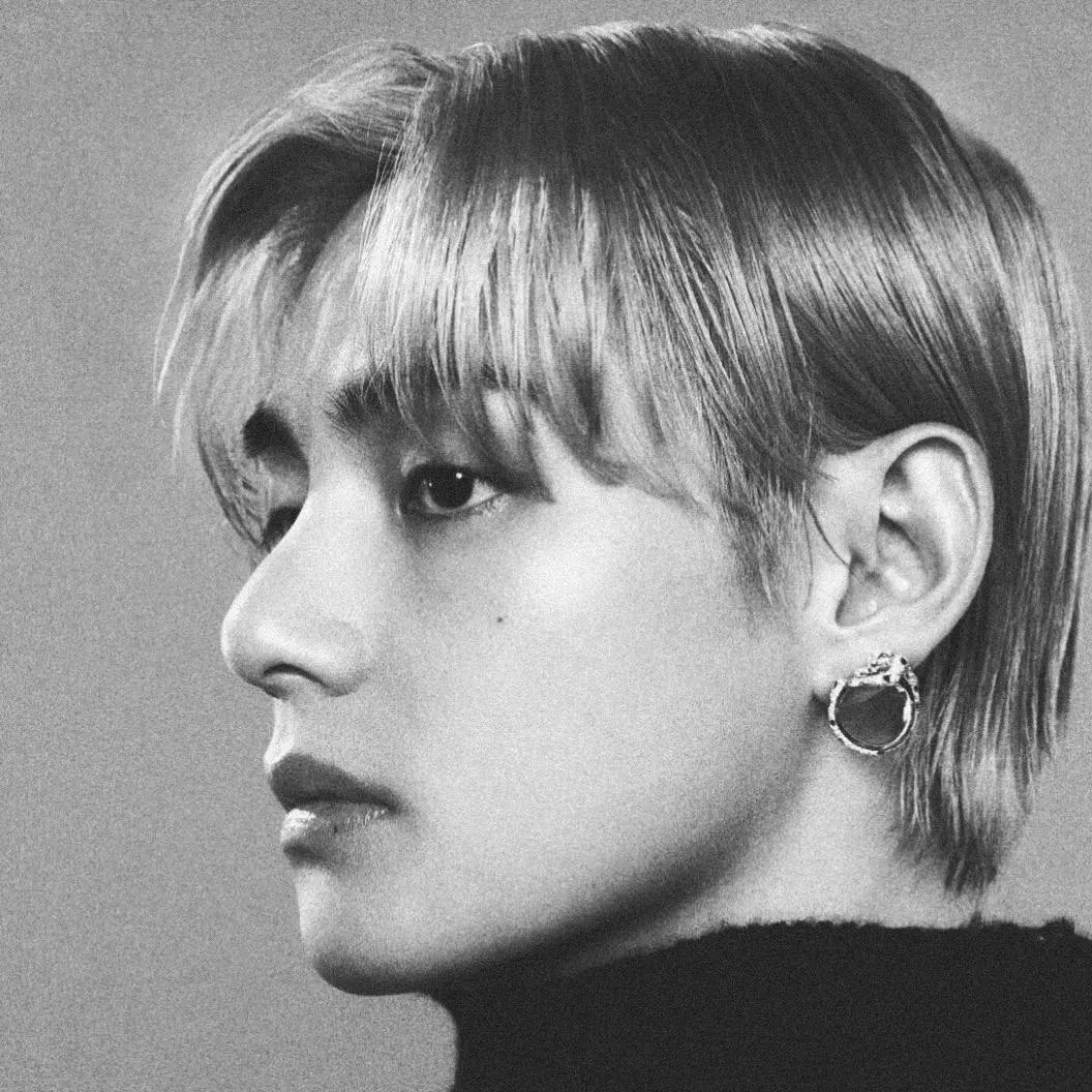 Kim Taehyung  thumbnail