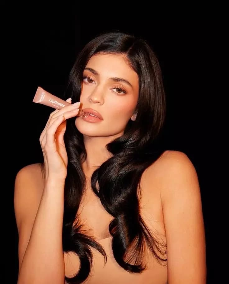 Kylie Jenner thumbnail