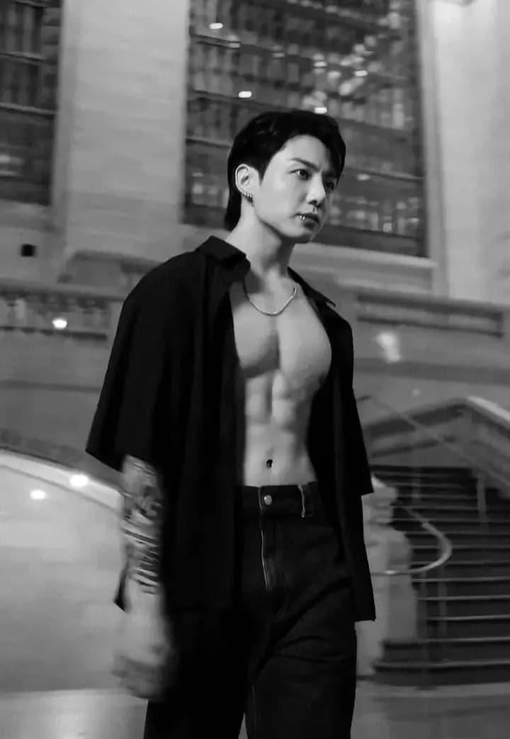 Jeon Jungkook thumbnail