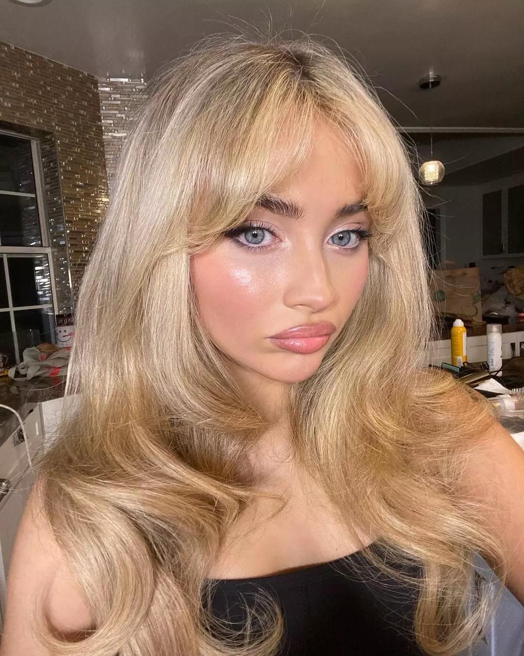 Sabrina Carpenter thumbnail