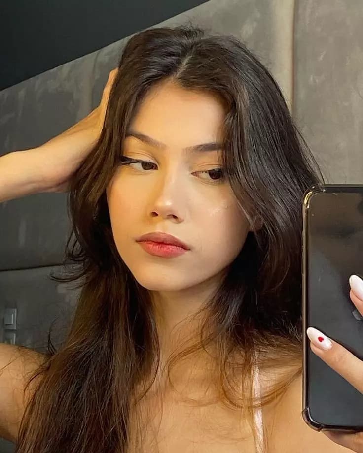 Leah thumbnail