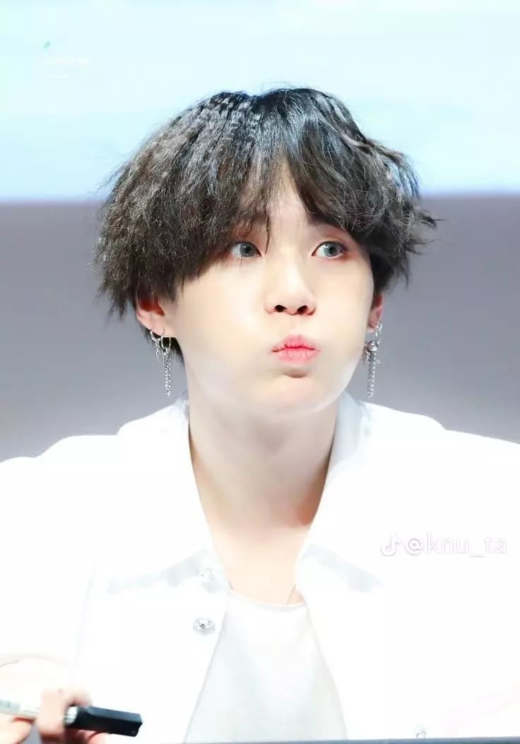 min Yoongi thumbnail