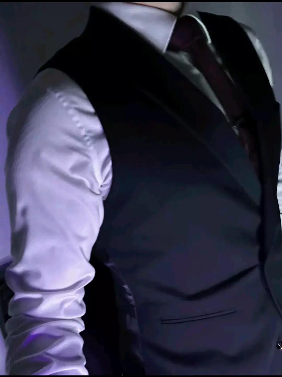 Alex thumbnail