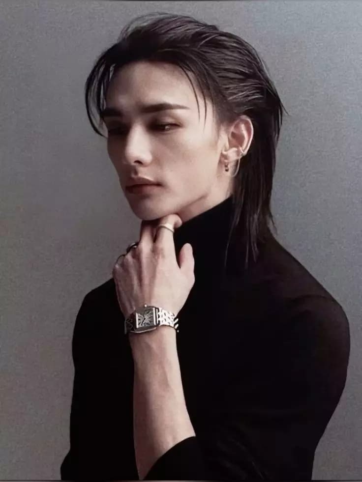 Hwang Hyunjin thumbnail