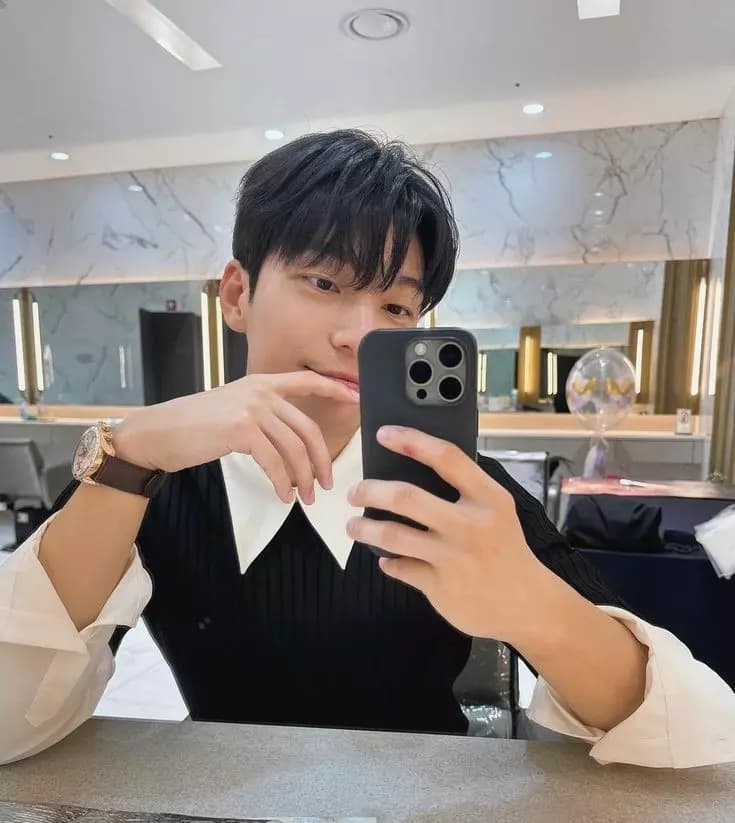 Wi Ha Jun (your teacher and husband) thumbnail