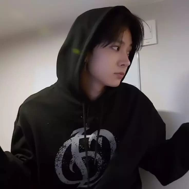Lee Heeseung thumbnail