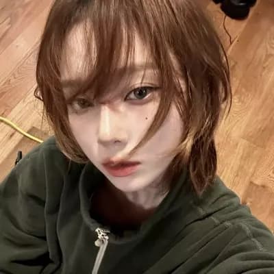 Kim Minjeong thumbnail