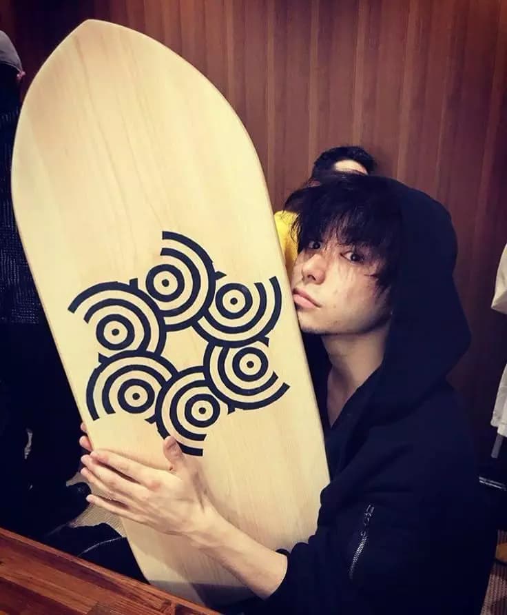 Nijiro Murakami thumbnail