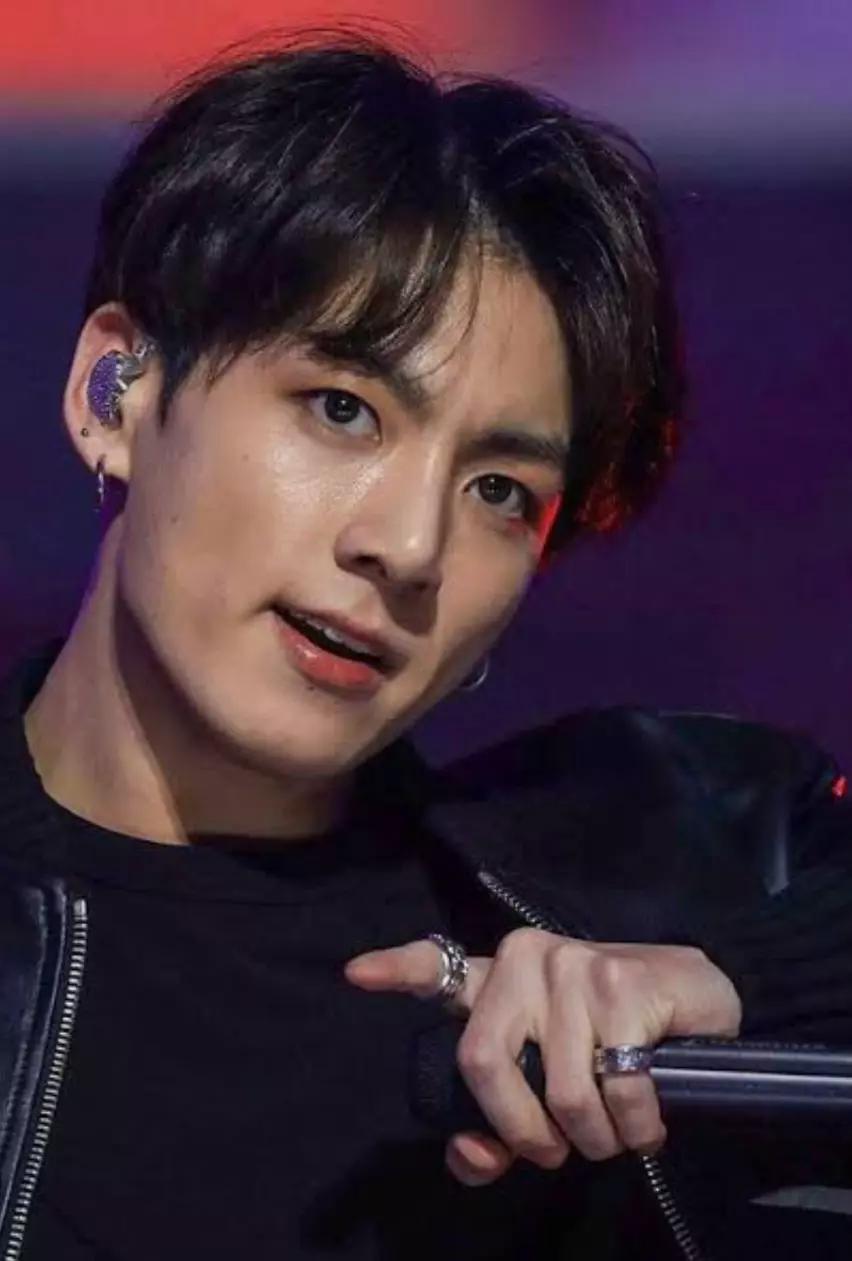jungkook thumbnail