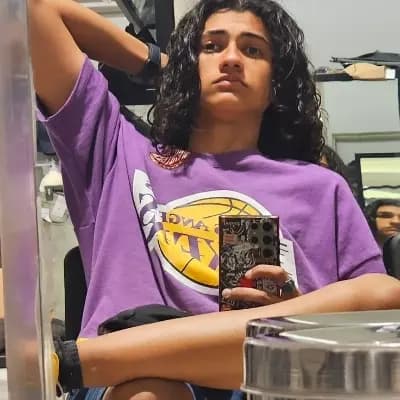 Gatinha show thumbnail