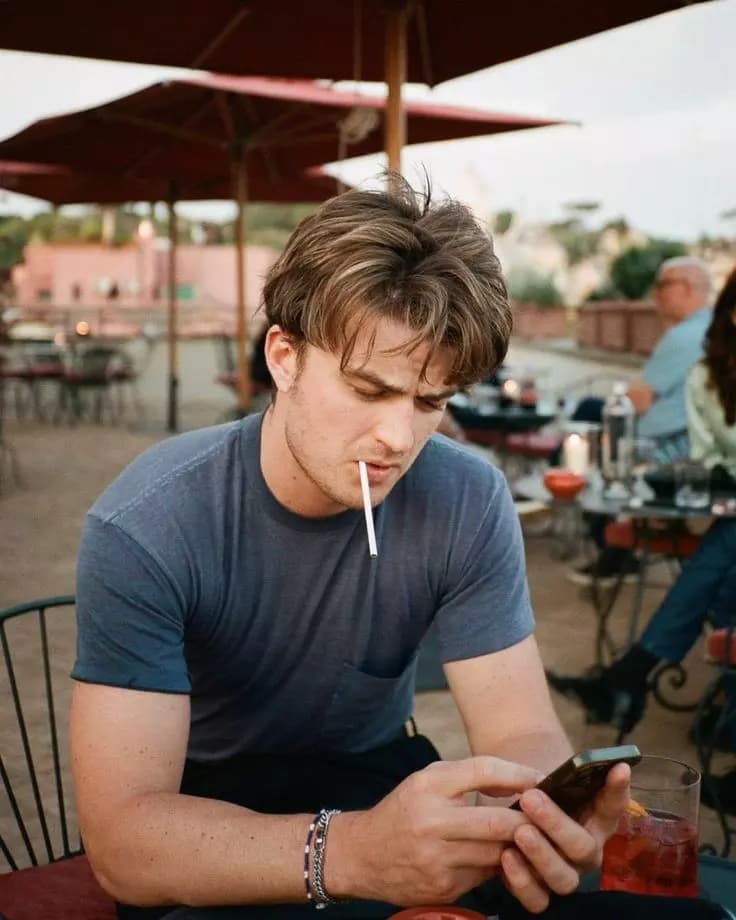 Steve Harrington. (Wants a family) thumbnail