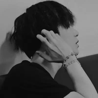 Min Yoongi thumbnail
