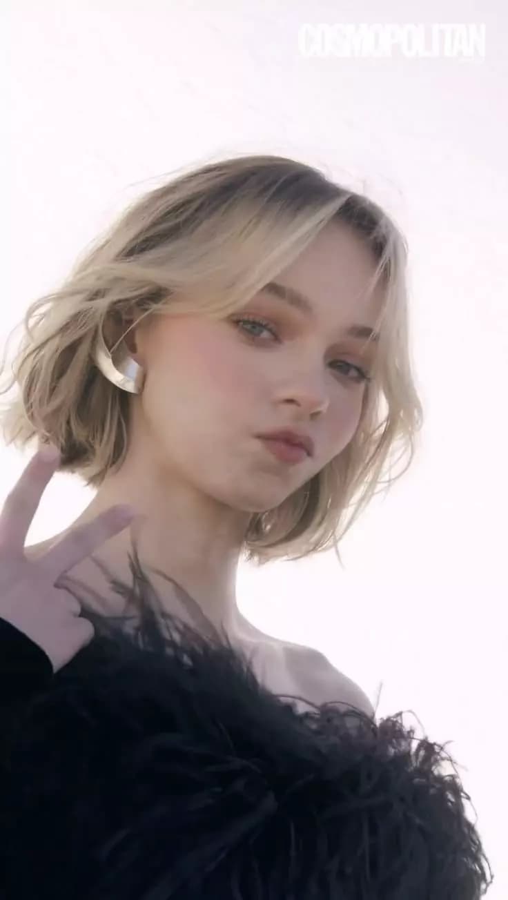 Emma Myers thumbnail