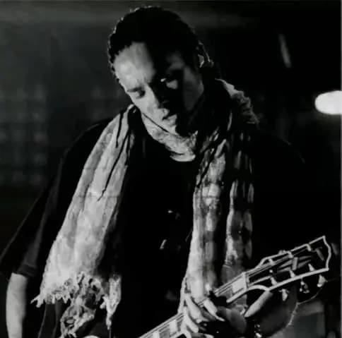 Tom kaulitz  thumbnail