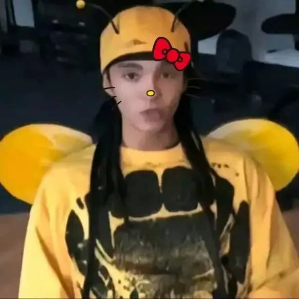 Tom Kaulitz  thumbnail