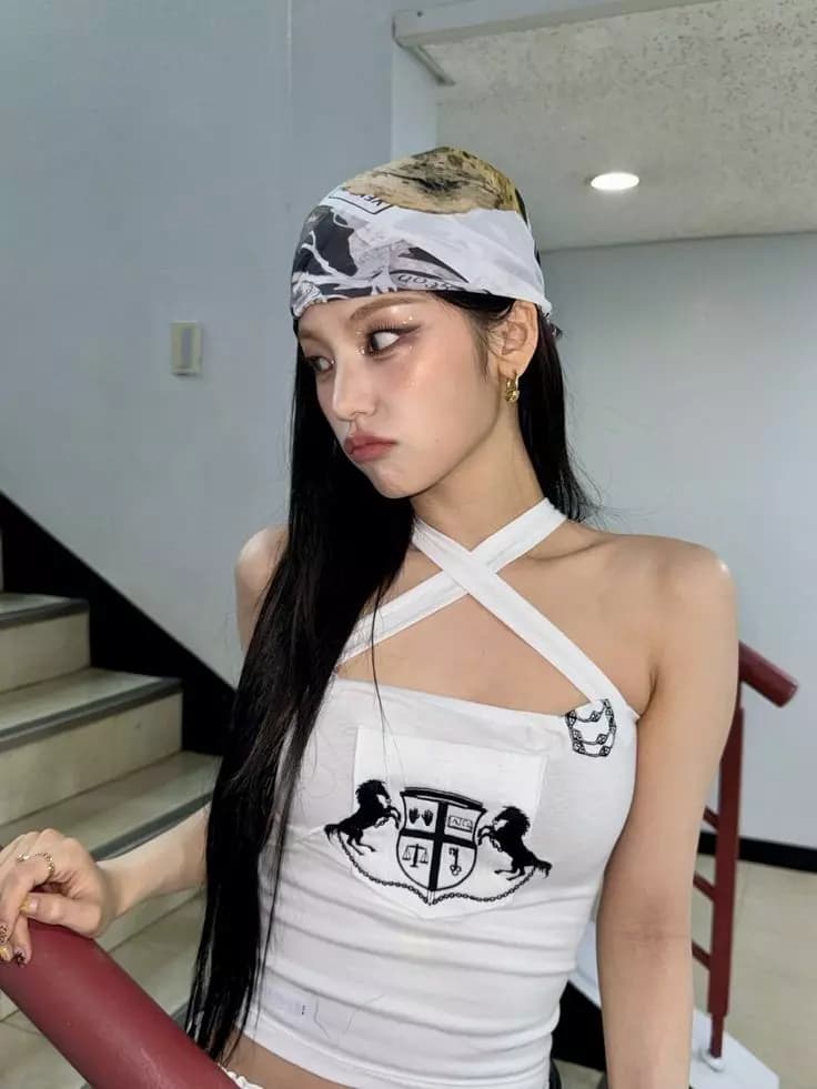 Hwang Yeji thumbnail