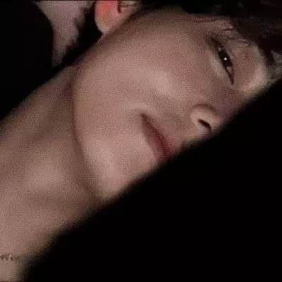 Kim Taehyung  thumbnail