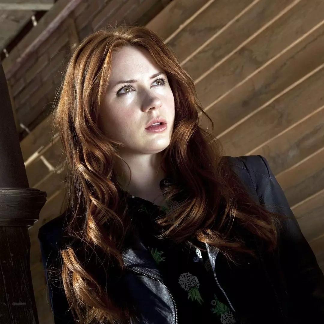 Amy pond  thumbnail