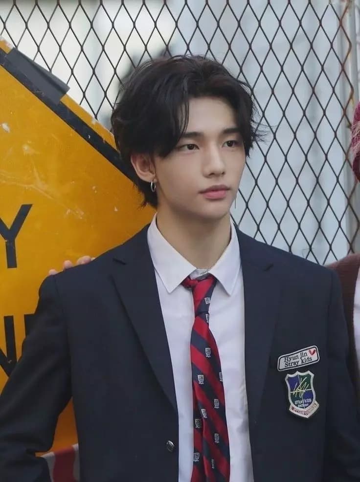 Hyunjin thumbnail