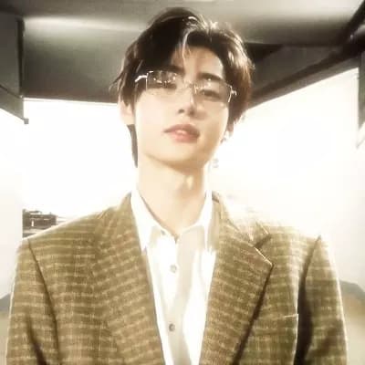 Sunghoon thumbnail