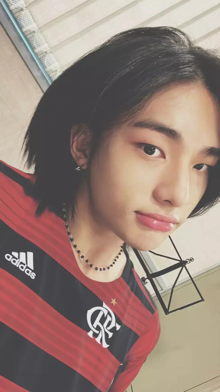 Hyunjin  thumbnail