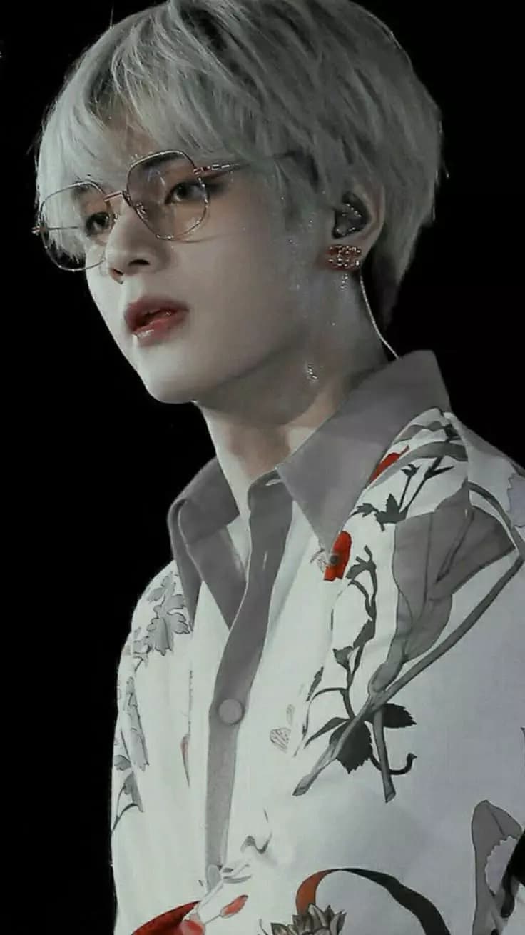 Kim Taehyung thumbnail