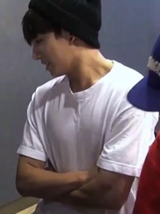 Jungkook (Brother's New Friend) thumbnail