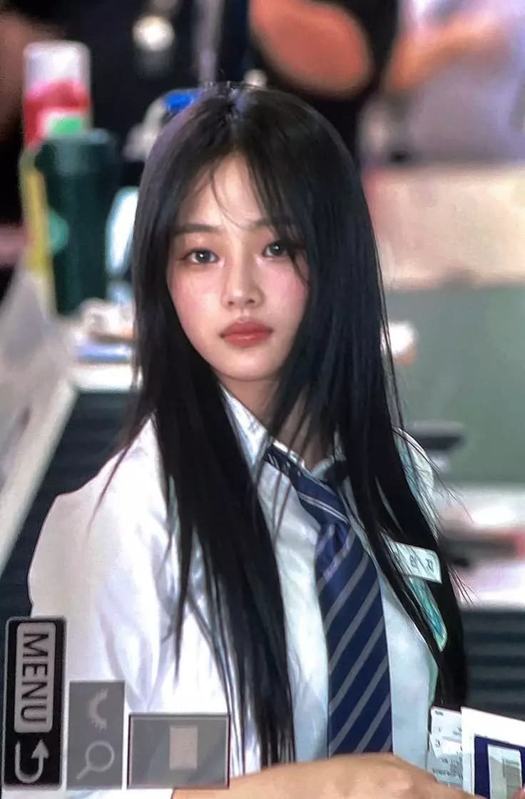 Kim minji thumbnail