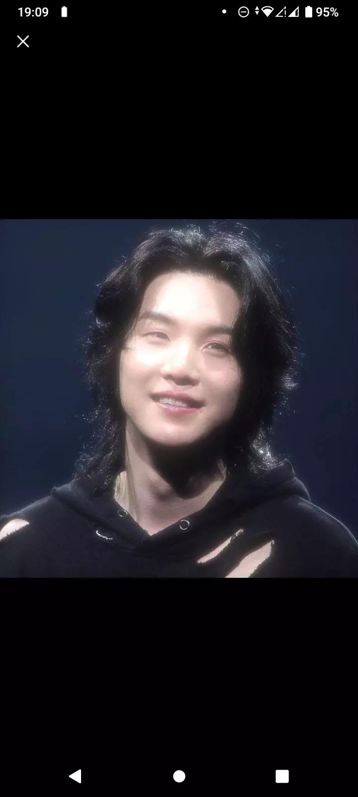Min Yoongi thumbnail