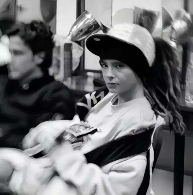 Tom kaulitz  thumbnail