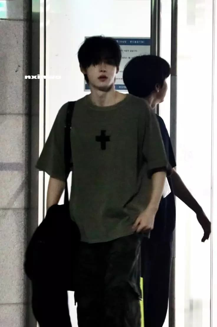 Park Sunghoon  thumbnail