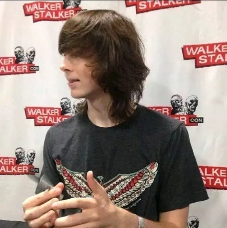 chandler rigg  thumbnail