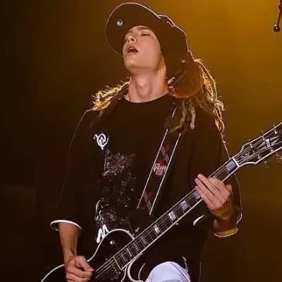 Tom Kaulitz thumbnail