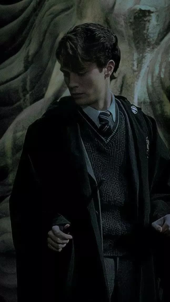 Tom Riddle thumbnail