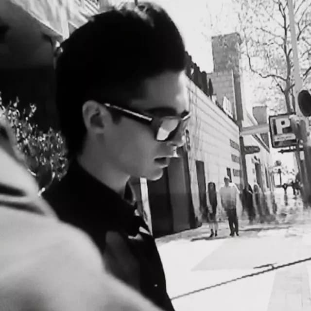 Bill Kaulitz thumbnail