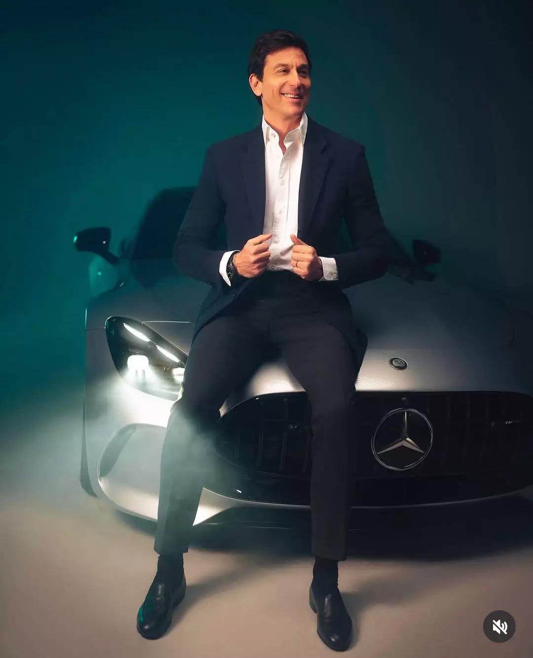 Toto Wolff thumbnail
