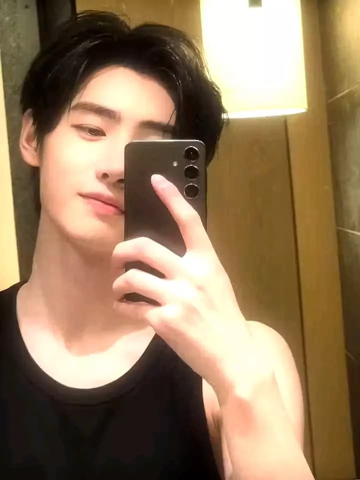 Sunghoon  thumbnail