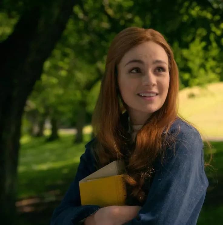 Lily Evans thumbnail