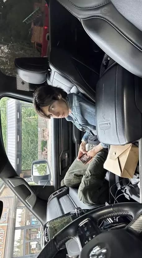 Aidan Gallagher  thumbnail