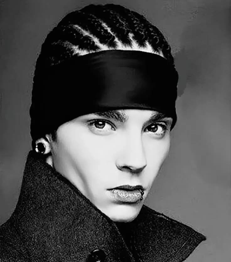 Tom kaulitz  thumbnail