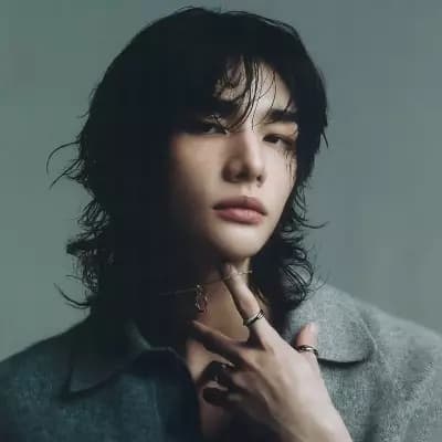 Hwang Hyunjin thumbnail