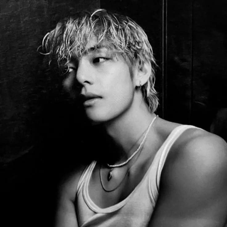 Kim Taehyung thumbnail