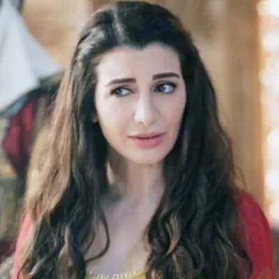 Dalia (your fiancé's maid)  thumbnail