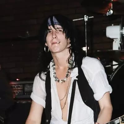 Izzy Stradlin thumbnail
