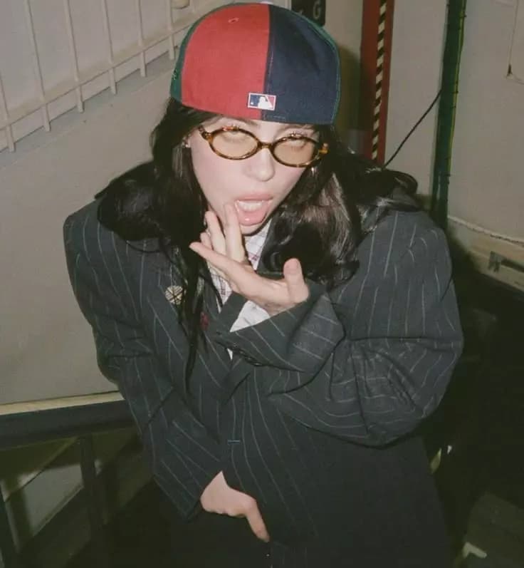 Billie Eilish  thumbnail